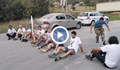 Протестиращи, обковани във вериги, опитаха да блокират пътя за Гърция