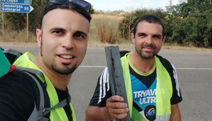 Считаме, че той като един мъж, който държи на думата си, може да скочи с нея от Орлов мост, заяви организаторът Считаме, че той като един мъж, който държи на думата си, може да скочи с нея от Орлов мост, заяви организаторът