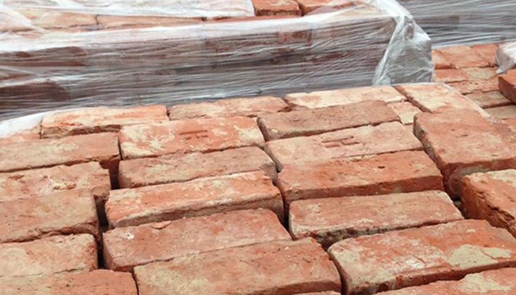 От сдружение БОЕЦ призовават гражданите да си носят тухли и решетки, за да изградят килия