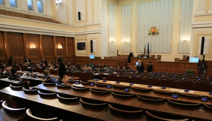 Що не? След като умрели могат да гласуват, що пък умрели да не могат да са депутати? Що не? След като умрели могат да гласуват, що пък умрели да не могат да са депутати?