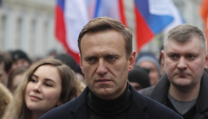Състоянието на Навални остава сериозно, въпреки лечението до момента