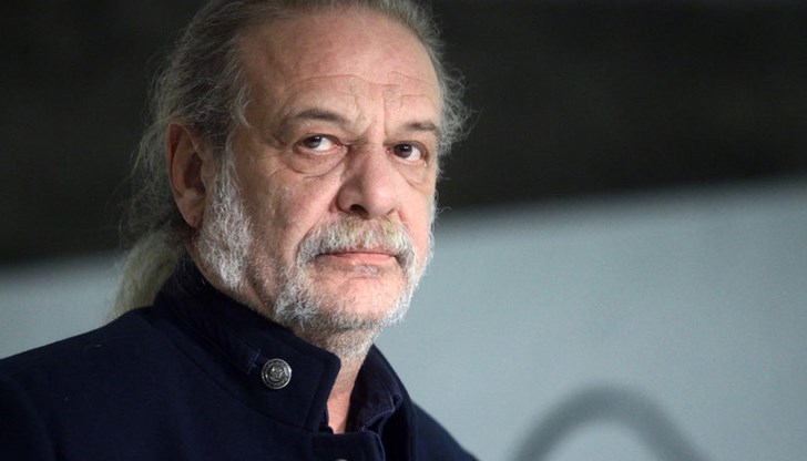 Нещата най-ясно се виждат от Орлов мост Нещата най-ясно се виждат от Орлов мост