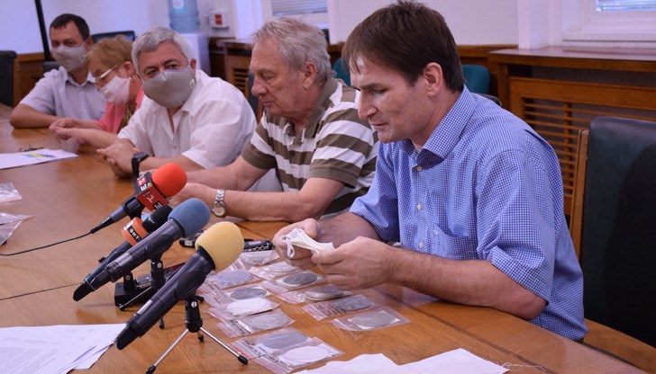 Учените са категорични, че крайната цена на продукта няма да е повече от тази на маските с филтър