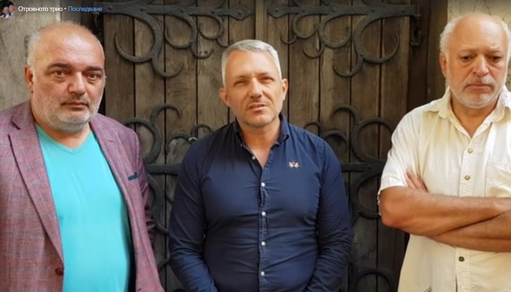 Според триото мафията иска да създаде свой Основен закон, изработен от Народно събрание на Борисов и да му бъде спечелено време до януари, за да остане на поста си Според триото мафията иска да създаде свой Основен закон, изработен от Народно събрание на Борисов и да му бъде спечелено време до януари, за да остане на поста си