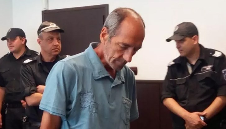 Йордан Филипов ще трябва да плати и 150 000 лева кръвнина на бившата си жена и другия си син Йордан Филипов ще трябва да плати и 150 000 лева кръвнина на бившата си жена и другия си син