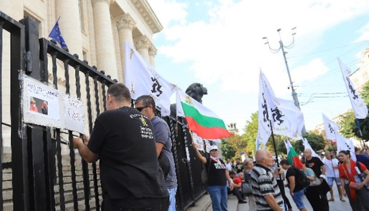 Протестите няма да приключат, даже и Бойко Борисов да се оттегли