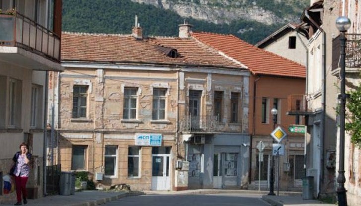 Град Белоградчик в северозападна България, е в регион, който страда от обезлюдяване