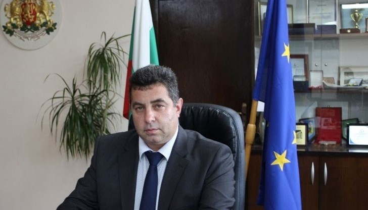 Григоров: "Нека в този момент да сведем глави пред подвига на героите от Шипченската епопея и да си спомним за тяхната саможертва и безкористност, без които днес не бихме живели в свободна и независима държава" Григоров: "Нека в този момент да сведем глави пред подвига на героите от Шипченската епопея и да си спомним за тяхната саможертва и безкористност, без които днес не бихме живели в свободна и независима държава"