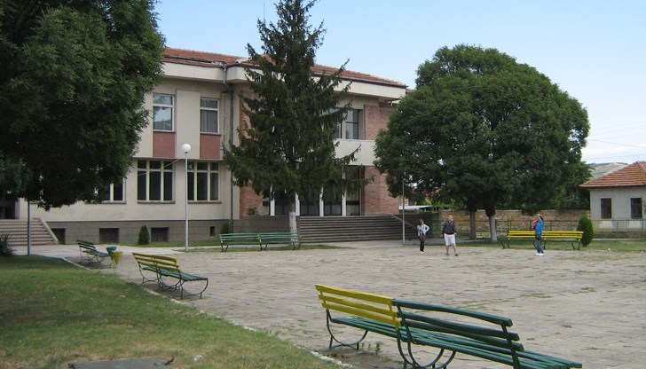 Осъденият трябва да плати глоба в размер на 10 000 лева Осъденият трябва да плати глоба в размер на 10 000 лева