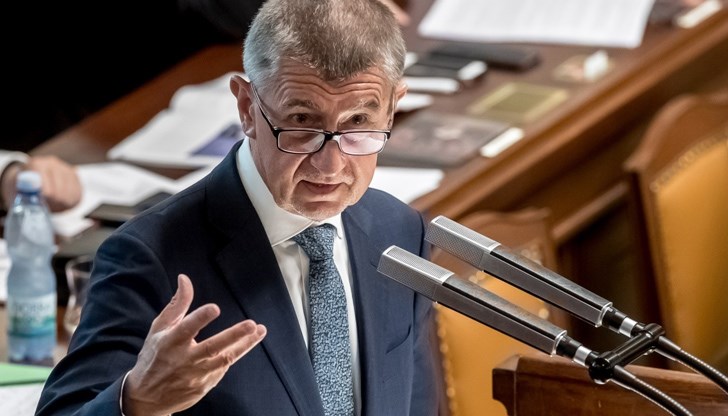 Чешкият премиер заяви това, защитавайки позицията си, че в момента сигурността е най-важна