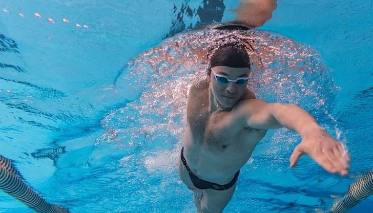 Опитът ще бъде извършен по правилата на международната федерация по плуване (FINA) и Европейската плувна лига (LEN)