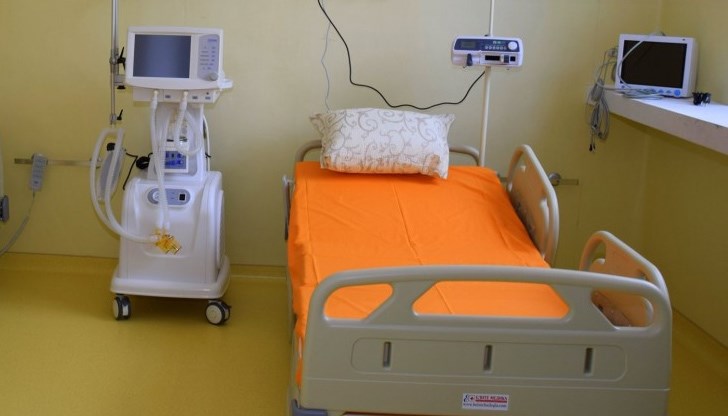 Заразен с коронавирус мъж на 79 години от Исперих е починал в разградската болница