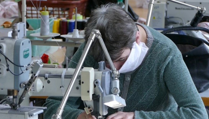 Преди една година нашумя опитът на фирма в Русе, която въведе работна седмица от 4 дни, за да намали стреса сред служителите си Преди една година нашумя опитът на фирма в Русе, която въведе работна седмица от 4 дни, за да намали стреса сред служителите си