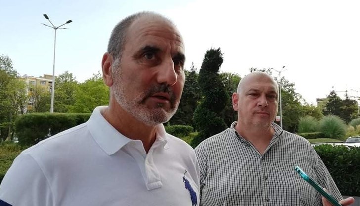 Цветанов усилено работи за учредяването на нова партия "Републиканци за България" Цветанов усилено работи за учредяването на нова партия "Републиканци за България"