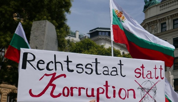 Българите в чужбина са непримирими в протестите си за освобождаването на България от корупцията и мафията