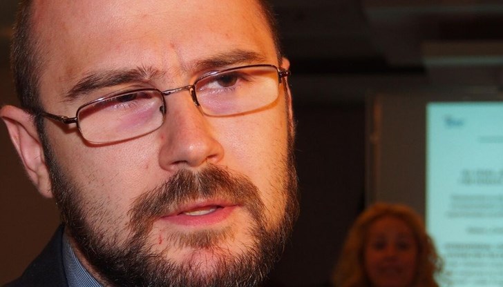 Постът му визира последните новини от Беларус, а именно - обявлението на главния прокурор на страната, че започва разследване по чл 361 от НК (престъпление против държавата) срещу опозицията, защото искала да завземе властта