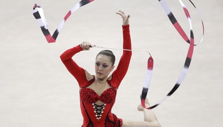 След като сложи край на бляскавата си състезателна кариера, бившата националка пое по пътя на елитните арбитри След като сложи край на бляскавата си състезателна кариера, бившата националка пое по пътя на елитните арбитри