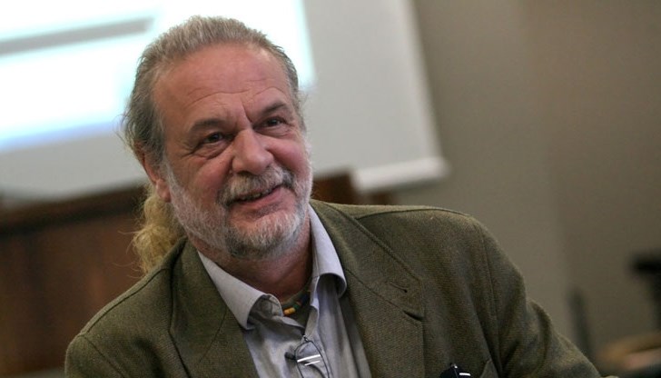 ГЕРБ се опитва да нахлузи своя Конституция върху едно общество, което не иска тази власт