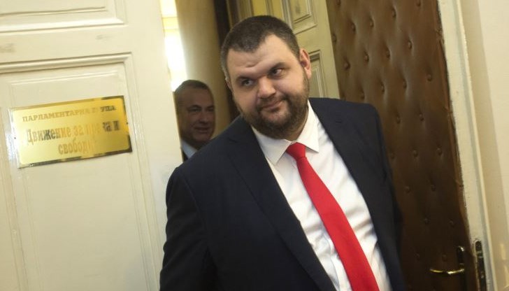 "Лодис инвест", която произвежда млечни продукти под бранда Lacrima, има нов собственик "Лодис инвест", която произвежда млечни продукти под бранда Lacrima, има нов собственик