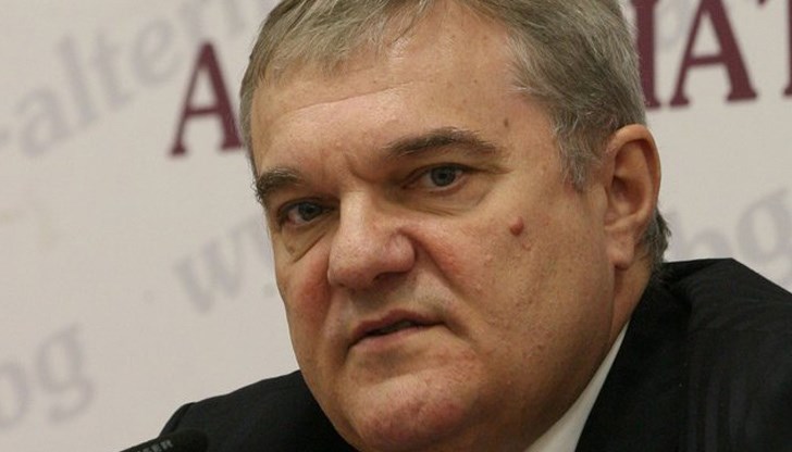 Според Петков този акт е грубо погазване на гражданските права на протестиращите Според Петков този акт е грубо погазване на гражданските права на протестиращите