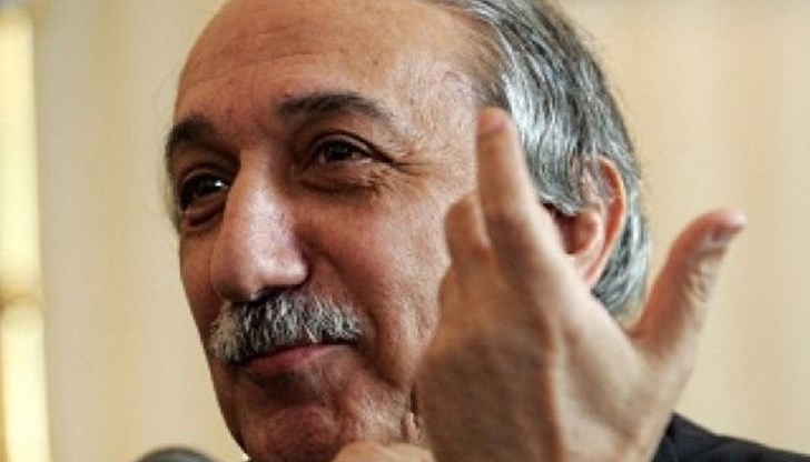 Казват ни, че нашенци протестират по всички краища на света – нека да излъчат по един свой кандидат, по възможност най-реализирания в съответната страна и който е готов да се отдаде на Българската Кауза