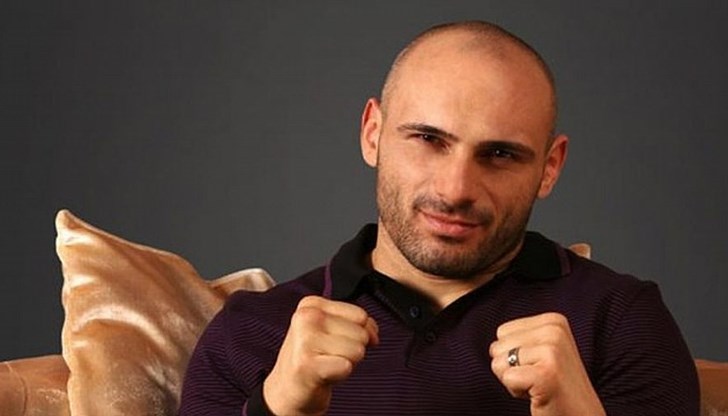 Спортистът и съмишлениците му създават национално движение срещу незаконните блокади