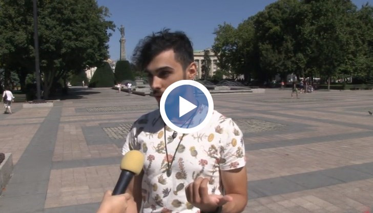 Аз лично завърших образованието си в чужбина, но се върнах тук