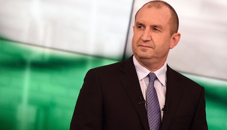 Президентът: "Единственото вярно решение е саморазпускане на това Народно събрание" Президентът: "Единственото вярно решение е саморазпускане на това Народно събрание"