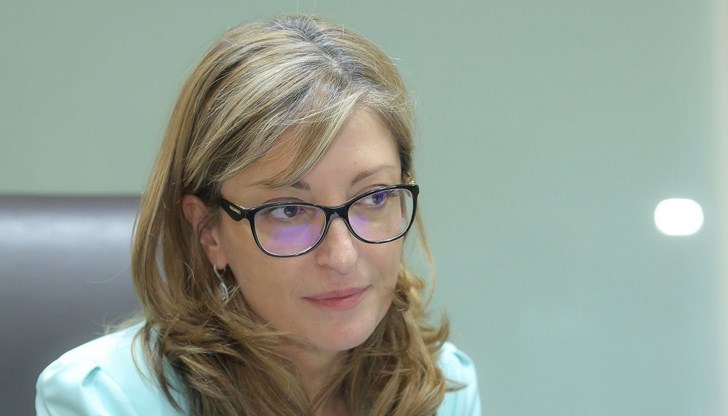 От своя страна гръцките власти ще предадат настояването за отварянето на граничния пункт на гръцкия Национален щаб за борба с коронавируса От своя страна гръцките власти ще предадат настояването за отварянето на граничния пункт на гръцкия Национален щаб за борба с коронавируса