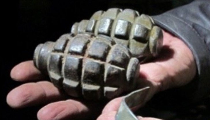 Сапьорен модул от военно формирование е иззел боеприпасите с цел унищожаването им