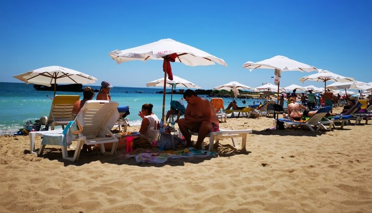 Местата за настаняване предлагат до 50% по-ниски цени в по-малките морски курорти