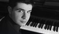 Тази вечер пианистът Иван Керековски ще свири за русенци