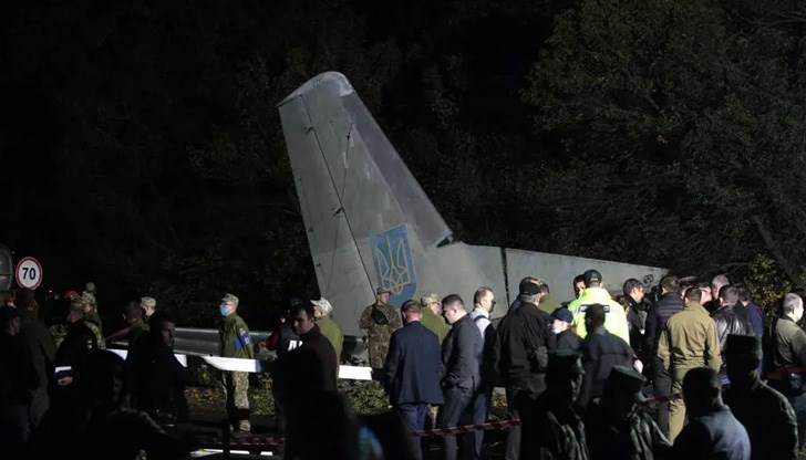 Самолетна катастрофа отне живота на 26 души