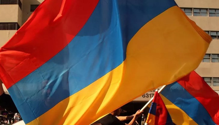 Причината са престрелки по границата с Азербайджан