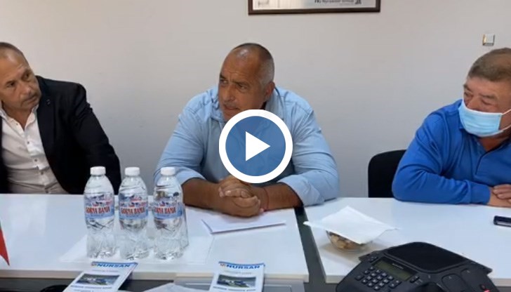 Премиерът обясни как в България икономиката няма да спре да работи