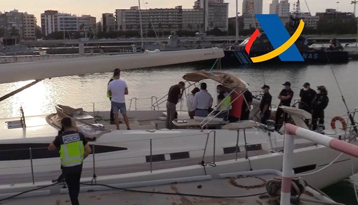 Полицията в Испания конфискува 35 тона хашиш Полицията в Испания конфискува 35 тона хашиш