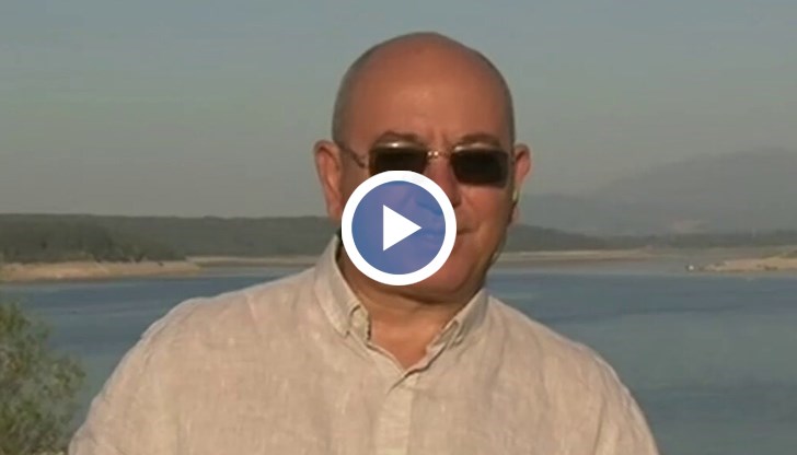 Според Ревизоро политическата обстановка е както в язовирите в България – динамична, бързопроменяща се, понякога изнервяща