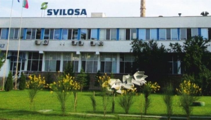 По първоначални данни се е запалило голямо количество дървесина