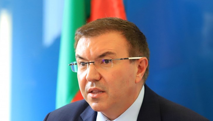 По този начин ще се избегне струпването пред лекарските кабинети в условията на епидемия от коронавирус По този начин ще се избегне струпването пред лекарските кабинети в условията на епидемия от коронавирус