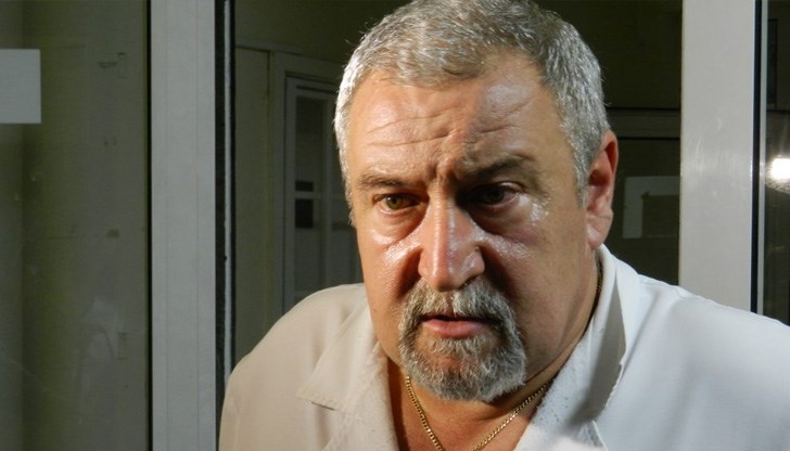 Д-р Първанов беше началник на отделението по анестезиология и интензивно лечение в МБАЛ „Иван Скендеров“ – гр. Гоце Делчев Д-р Първанов беше началник на отделението по анестезиология и интензивно лечение в МБАЛ „Иван Скендеров“ – гр. Гоце Делчев