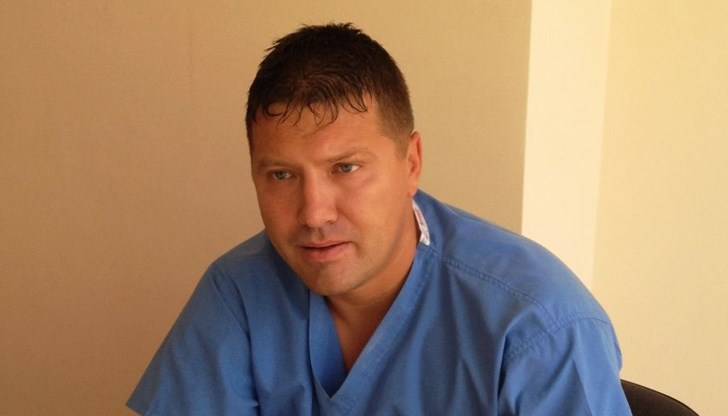 Страхува се от всичко, затова се крие и не се показва. Сега бере плодовете на народната любов от неправомерните си решения Страхува се от всичко, затова се крие и не се показва. Сега бере плодовете на народната любов от неправомерните си решения