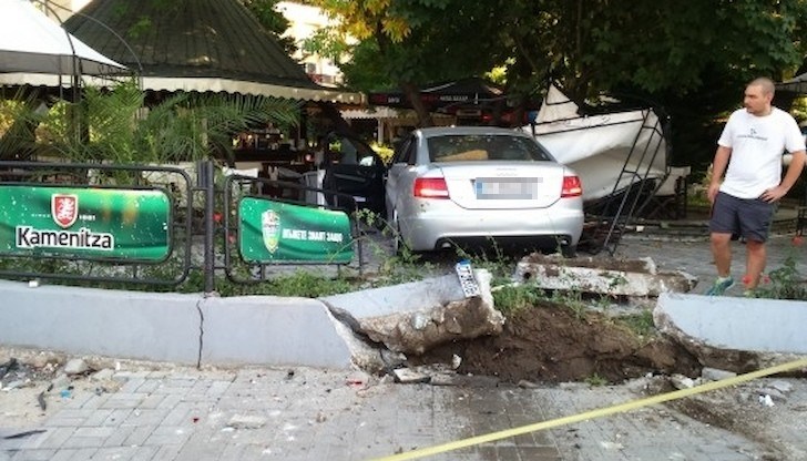 Шофьорът избягал от мястото на инцидента / Снимката е илюстративна Шофьорът избягал от мястото на инцидента / Снимката е илюстративна