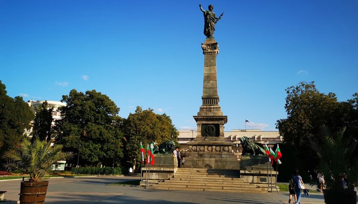 Русе е третият български град, който стои на вниманието на специалистите, занимаващи се с туризъм в Румъния - вече били заснети филми за Варна и Велико Търново Русе е третият български град, който стои на вниманието на специалистите, занимаващи се с туризъм в Румъния - вече били заснети филми за Варна и Велико Търново