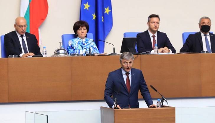 За първи път партията поиска оставката на премиер и президент За първи път партията поиска оставката на премиер и президент