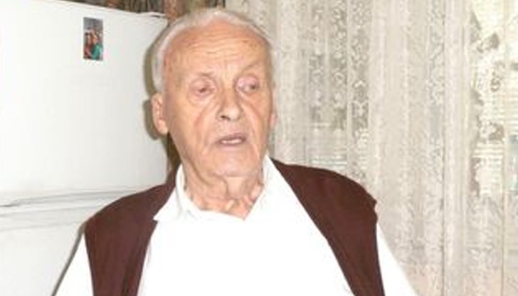 Времето, през което градът се управлява от Джамбазов, е белязано с грандиозно жилищно строителство, най-вече в кварталите „Дружба“, „Чародейка“, „Здравец Изток Времето, през което градът се управлява от Джамбазов, е белязано с грандиозно жилищно строителство, най-вече в кварталите „Дружба“, „Чародейка“, „Здравец Изток