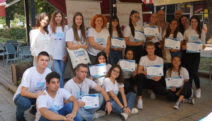 Конкурсът бе за за дигитален продукт “ACTHUMAN”