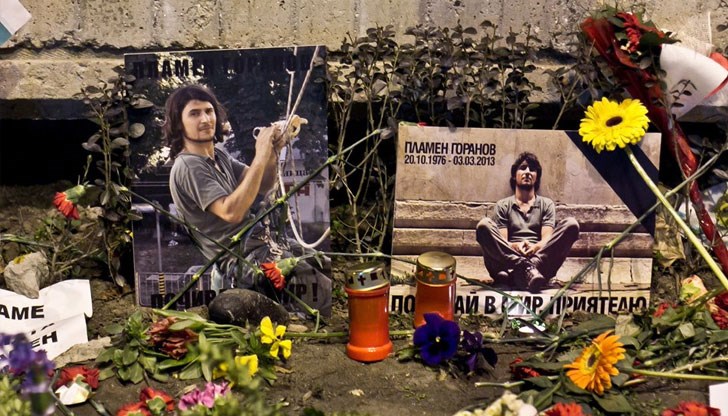 Забравихте ли Пламен Горанов - как ПЛАМНА от ОТЧАЯНИЕ от управлението на същото това правителство, което ни управлява и сега?