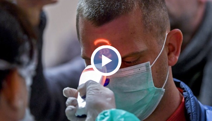 Влизането в учебното заведение ще става през три входа след измерване на температурата