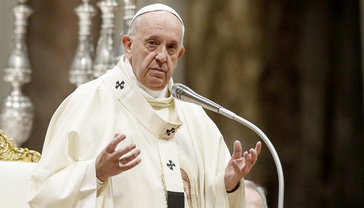 Папата се обяви против насилието и припомни, че е отговорност на правителствата да чуят протестиращите