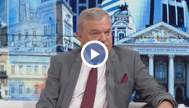 Според Петков министрите и депутатите от ГЕРБ трябва да са наясно, че "всяко тяхно съпричастие с Борисов ги прави съпричастни с шкафчето с милиони евро"